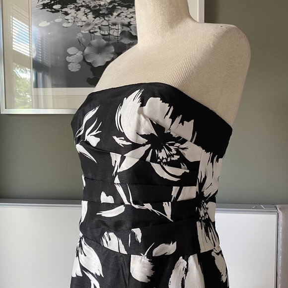 ❤️ White House Black Market Strapless Party Dress US 4 - G204 - Picture 4 of 10